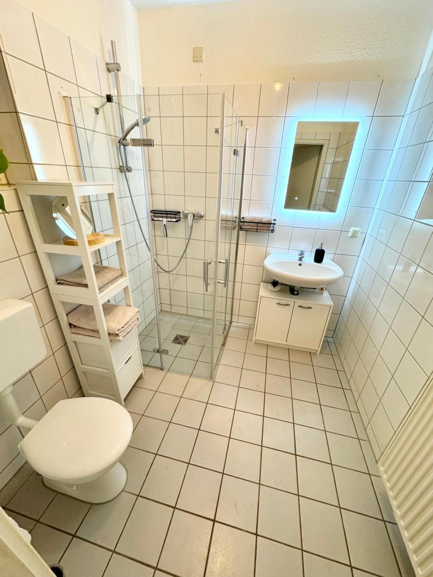 Ferienwohnung Schildblick Modernes Apartment Direkt In Der Altstadt Von Erfurt Nahe Der Kraemerbruecke - Beste Innenstadtlage Екстер'єр фото