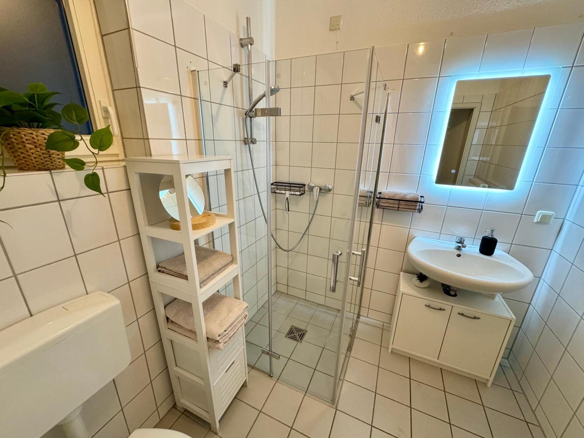 Ferienwohnung Schildblick Modernes Apartment Direkt In Der Altstadt Von Erfurt Nahe Der Kraemerbruecke - Beste Innenstadtlage Екстер'єр фото